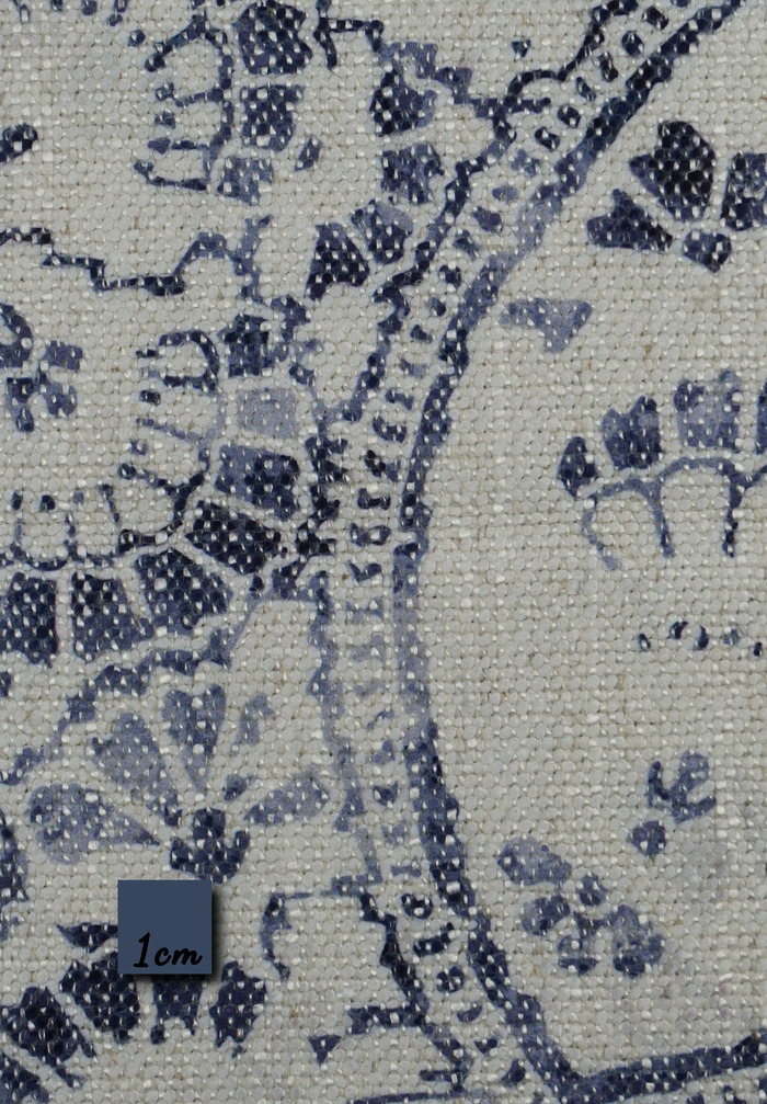 SARIT - WHITE & NAVY BLUE
